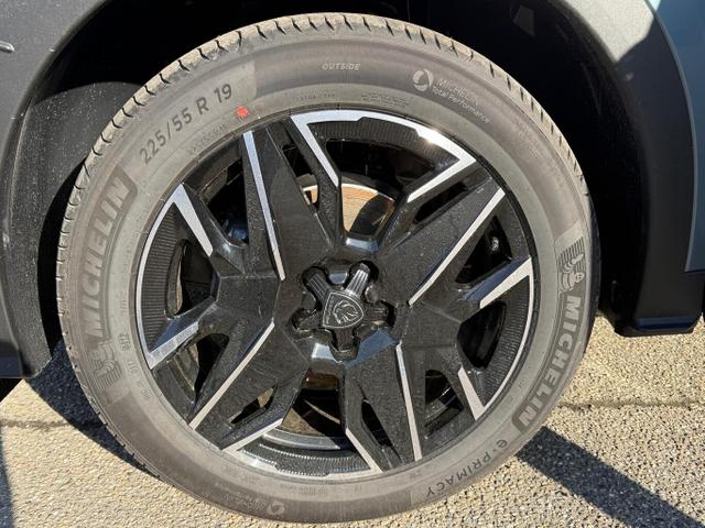 Peugeot 3008 GT Hybrid 360&deg; Nav RCTA ACC SHZ Keyl Alarm 