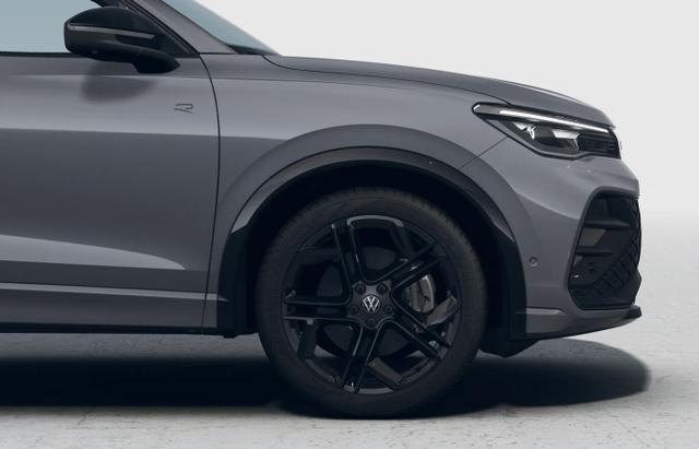 Tiguan R-Line 4M Pano Nav AHK Matrix LM20Z PrivG 