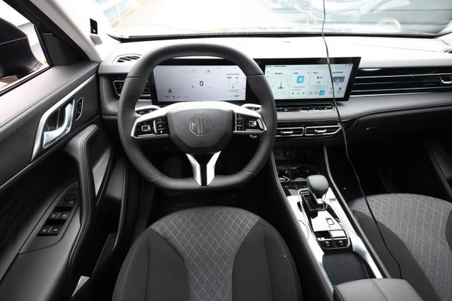 MG HS Comfort HEV+ ACC TotW Kam Nav LED Keyl 19Z 