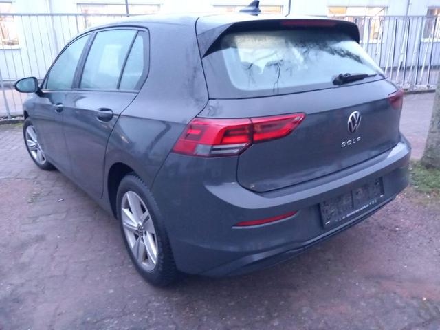 Volkswagen Golf LIFE VIII 1.5 TSI 130 LED PDC Nav AppCo ACC 