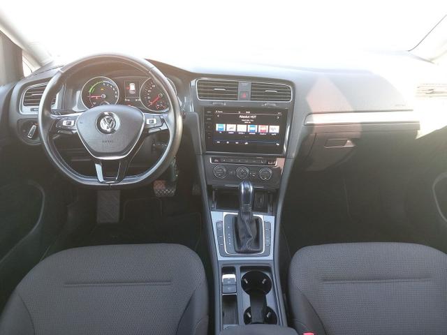 Volkswagen Golf GTE VII e-Golf LED Nav PDC ACC SHZ AppCo LM16Z 