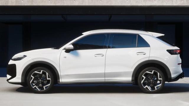 Volkswagen T-Roc R-Line EasyO AHK 5JGar Kam ParkAss+ PrivG 