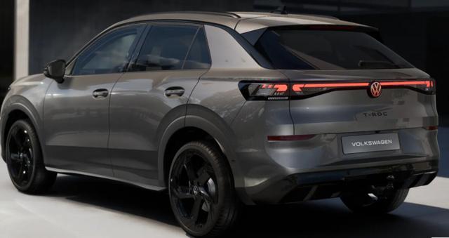 Volkswagen T-Roc R-Line Pano 5JGar EasyO Kam PrivG ParkAss 