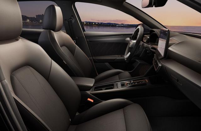 Cupra Leon DSG EdgeP SHZ Kessy Kam Ambient ACC Privacy 