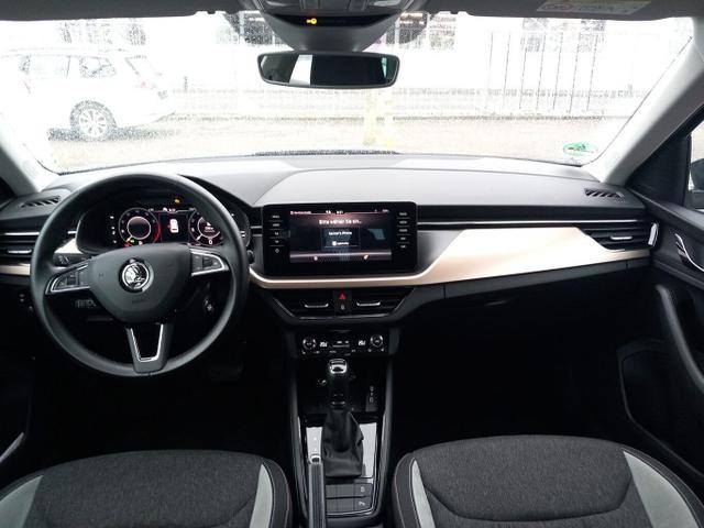 Skoda Kamiq Style 1.5 TSI 150 DSG Nav ViCo LED ACC PDC 