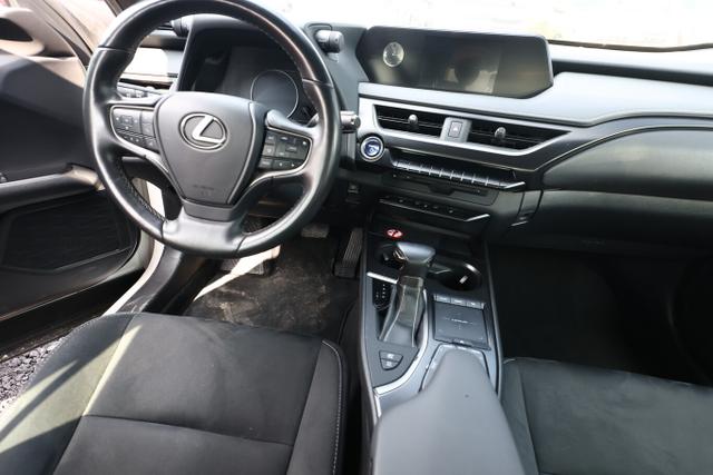 Lexus UX Launch Edition 250h LED Nav ParkAs KeyL SHZ 