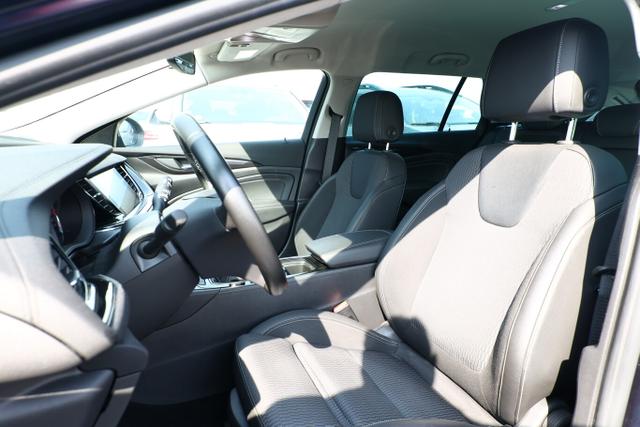 Opel Insignia Country Tour Dynamic 1.5 Turbo 165 Nav PDC Kam eHk 