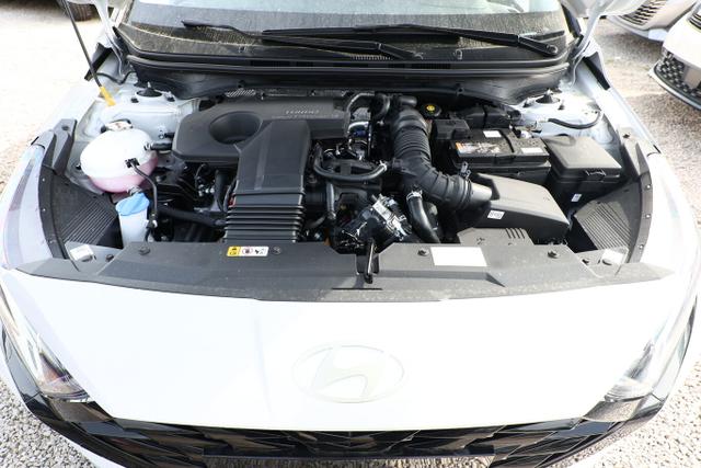 Hyundai i20 Select Navi DigCo 16Z CarPlay Kam PDC Temp 