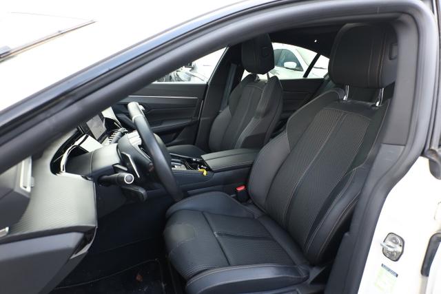 Peugeot 508 Allure 1.6 PureTech 180 Aut LED Nav SchiebeD 