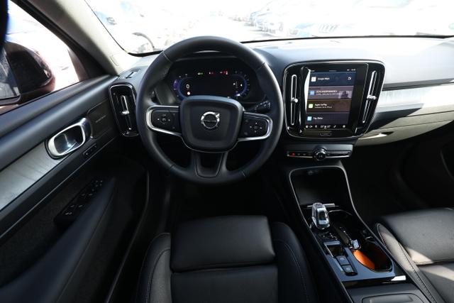 XC40 Ultra Dark XC 40 B4 197 Aut. LED Leder ACC 20Z 