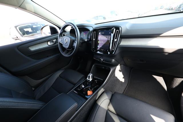 XC40 Ultra Dark XC 40 B4 197 Aut. LED Leder ACC 20Z 