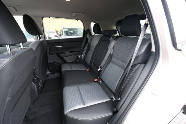 Nissan X-Trail N-CONNECTA AT Nav eHK 360&deg; 4xSHZ PrivG 