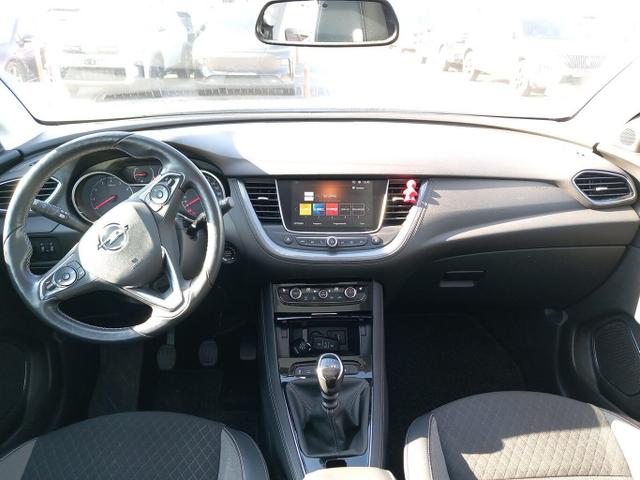 Opel Grandland INNOVATION X 1.5 D 130 Nav PDC Kam eHk 