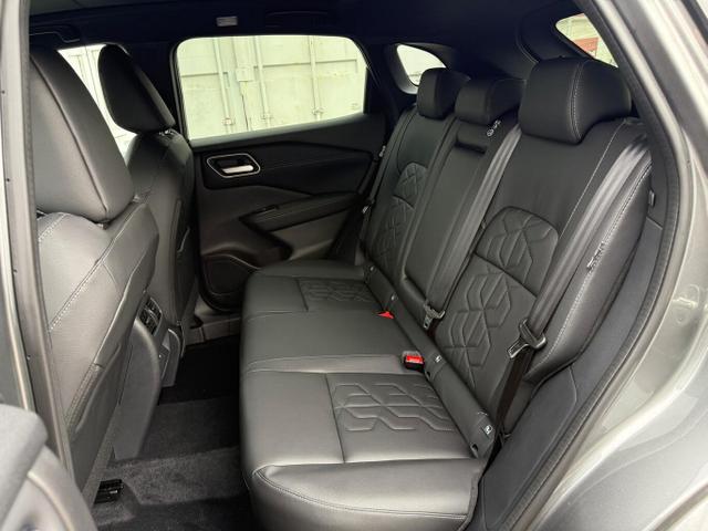 Nissan Qashqai Tekna AT Pano Bose HUD eHk SHZ ACC 19"LM 