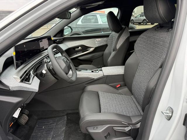 Peugeot 5008 Allure Hybrid Nav AHK 360&deg; ACC 21"-HD 7-S 