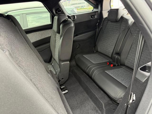 Peugeot 5008 Allure Hybrid Nav AHK 360&deg; ACC 21"-HD 7-S 