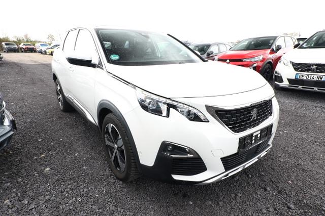 Peugeot 3008 - Allure 1.2 PureTech 130 Aut. Pano LED Nav
