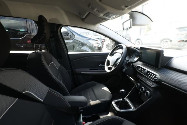 Dacia Jogger Extreme+ 1.0 TCe 110 7S LED Nav PDC Temp 