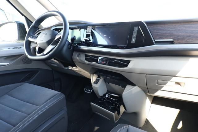 T7 Multivan PHEV 245 4M Style L2 Matrix Nav 91km 