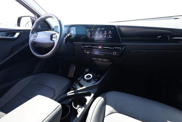 Kia Niro EV Inspiration e-Niro (64,8kWh) LED Nav ACC PDC eHk 