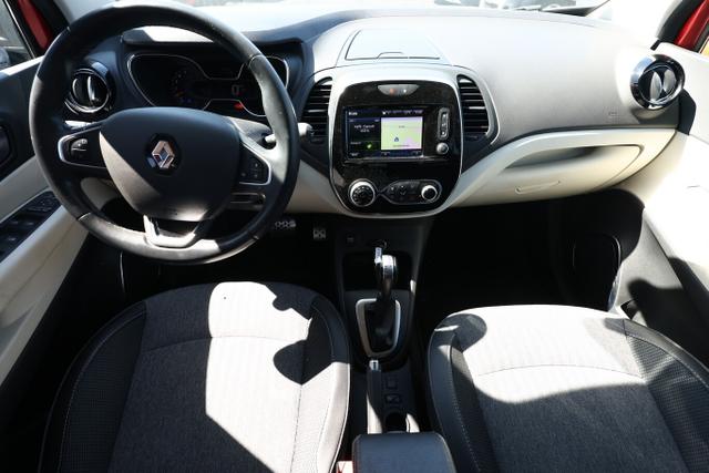Renault Captur Intens 1.3 TCe 150 EDC Pano LED Nav PDC 