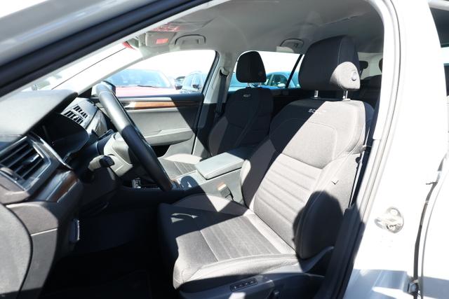 Skoda Superb Combi Scout 2.0 TSI 280 DSG 4x4 Nav AHK 