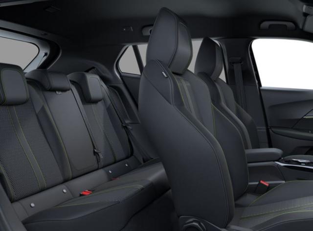 Peugeot 2008 GT Hybrid Pano Massage 360&deg; Nav SHZ AWR ACC 