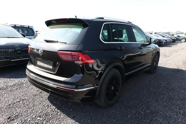 Volkswagen Tiguan Highline 2.0 TDI 150 LED PDC ACC SHZ 19Z 