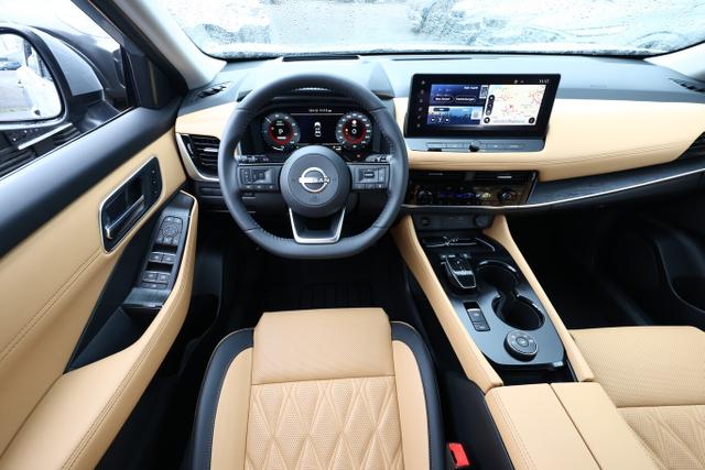 Nissan X-Trail Tekna e-4ORCE Pano Nappa ACC eHK SHZ Nav 