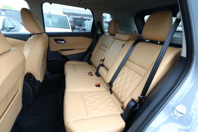Nissan X-Trail Tekna e-4ORCE Pano Nappa ACC eHK SHZ Nav 
