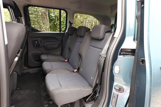 Fiat Dobl&ograve; Doblo Kombi Maxi AT 7S Navi Klimaaut Keyl Kam 