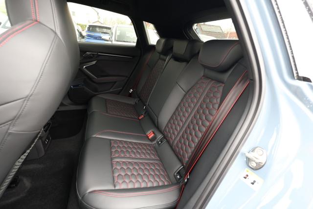 Audi RS3 RS 3 TFSI Sportback Pano Leder Matrix Nav 19Z 