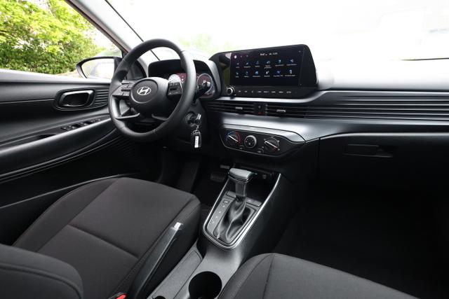 Hyundai i20 Select DCT Nav DigCo 16 CarPlay Kam PDC Temp 