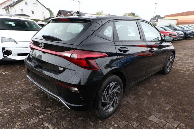 Hyundai i20 Select DCT Nav DigCo 16 CarPlay Kam PDC Temp 