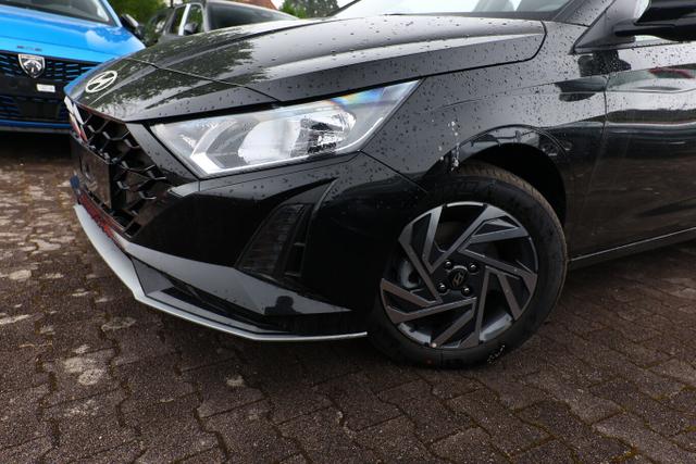 Hyundai i20 Select DCT Nav DigCo 16 CarPlay Kam PDC Temp 