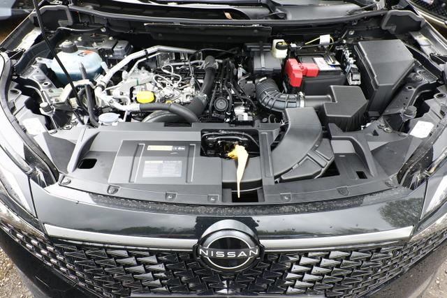 Nissan Qashqai Tekna AWD Pano BOSE HUD eHk SHZ ACC Keyl 