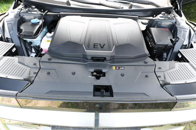 IONIQ 5 Uniq IONIQ5 84kWh MY26 360Kam Bose HUD Leder 20Z 