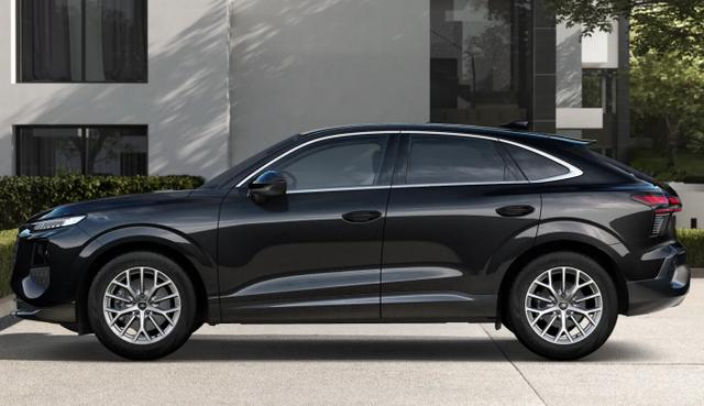 Audi Q3 Sportback Intense neuesMod Tech LED+ KlimaP PrivG ACC 