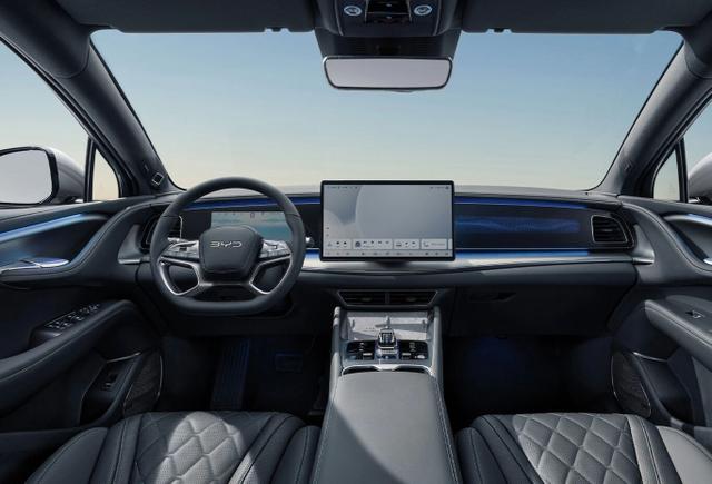 BYD Sealion 7 Comfort EV 313 482kmReichw Pano 360Kam 