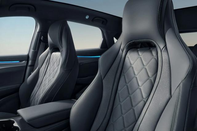 BYD Sealion 7 Comfort EV 313 482kmReichw Pano 360Kam 