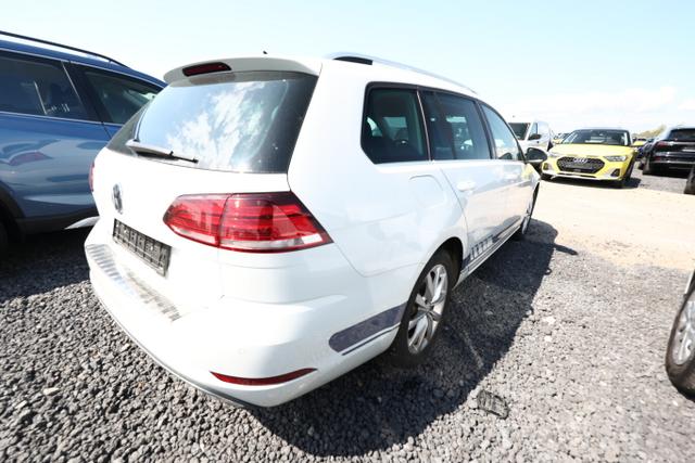 Volkswagen Golf Highline VII 1.5 TSI 150 DSG LED Nav ACC 