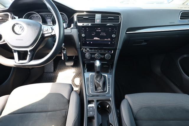 Volkswagen Golf Highline VII 1.5 TSI 150 DSG LED Nav ACC 