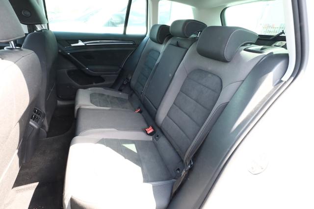 Volkswagen Golf Highline VII 1.5 TSI 150 DSG LED Nav ACC 