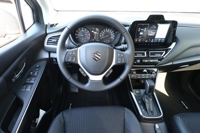 Suzuki S-Cross Comfort+ 1.4 MHEV Aut. Pano 360&deg; Leder 