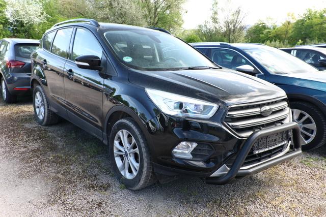 Ford Kuga - Titanium 1.5 EcoBoost 150 Nav PDC eHk LM17Z
