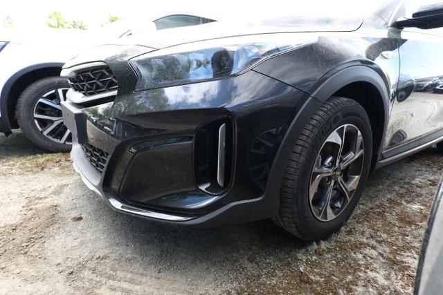 Kia XCeed MT Bi-LED SHZ PrivG Nav Kam PDC Carplay 