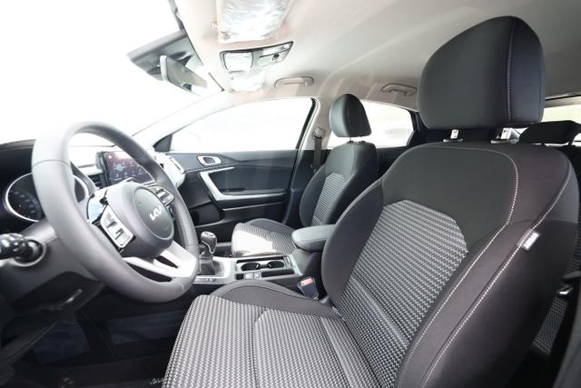 XCeed MT Bi-LED SHZ PrivG Nav Kam PDC Carplay 