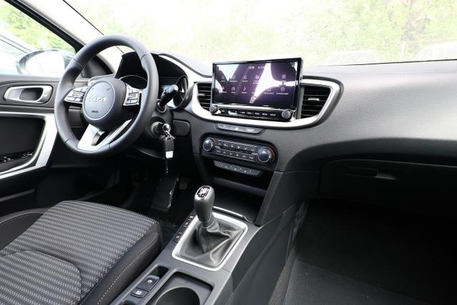 XCeed MT Bi-LED SHZ PrivG Nav Kam PDC Carplay 