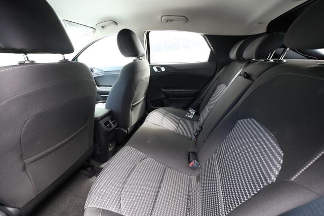 XCeed MT Bi-LED SHZ PrivG Nav Kam PDC Carplay 