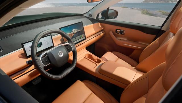 Leapmotor C10 Design BEV 81,9kWh ProMax Pano Nav 4J.Gar. 